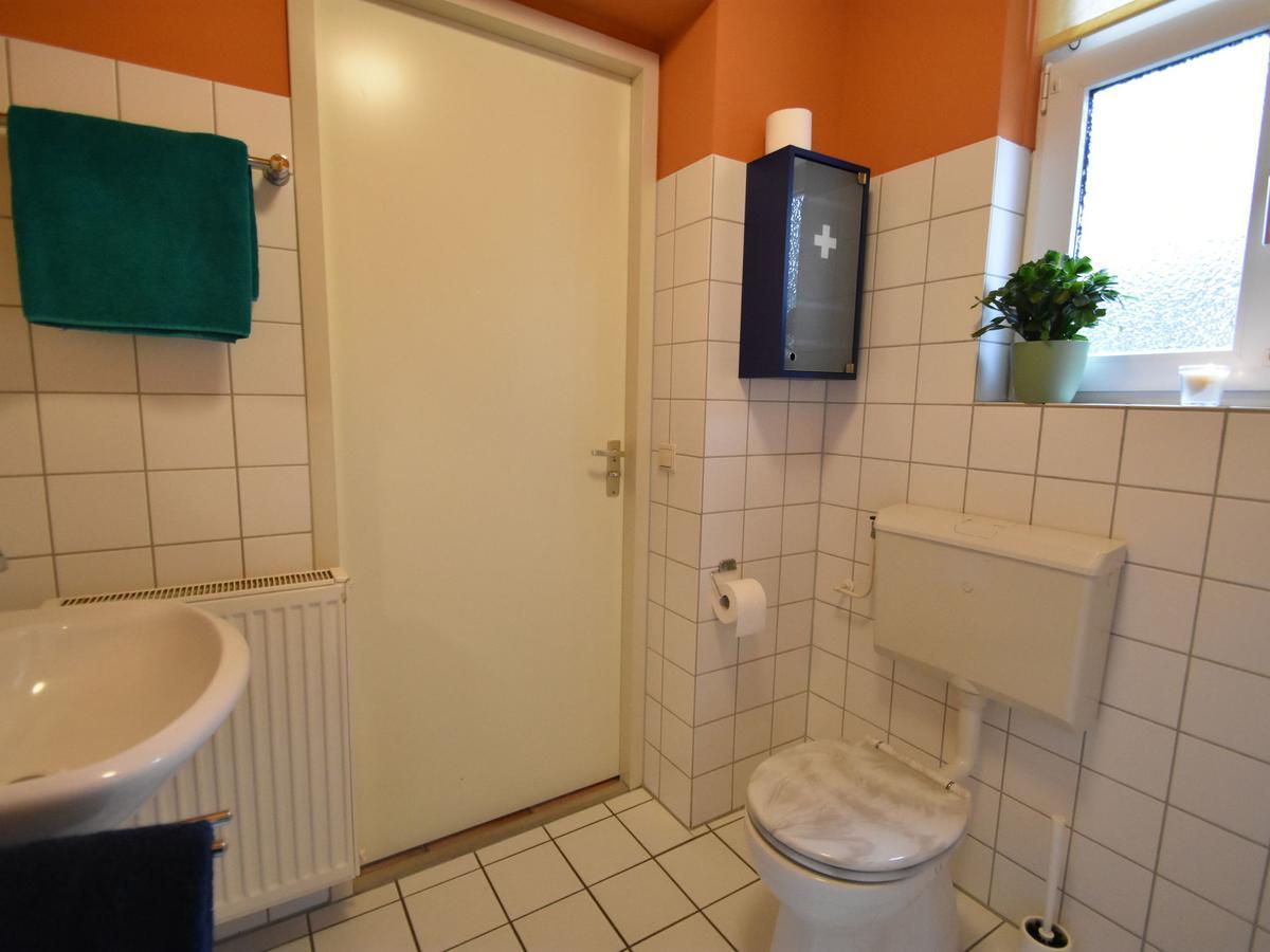 Modern Holiday Home In Ooltgensplaat Екстер'єр фото